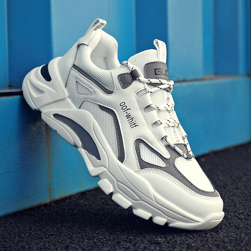 Women’s sports shoes with breathable mesh structure and stable sole construction