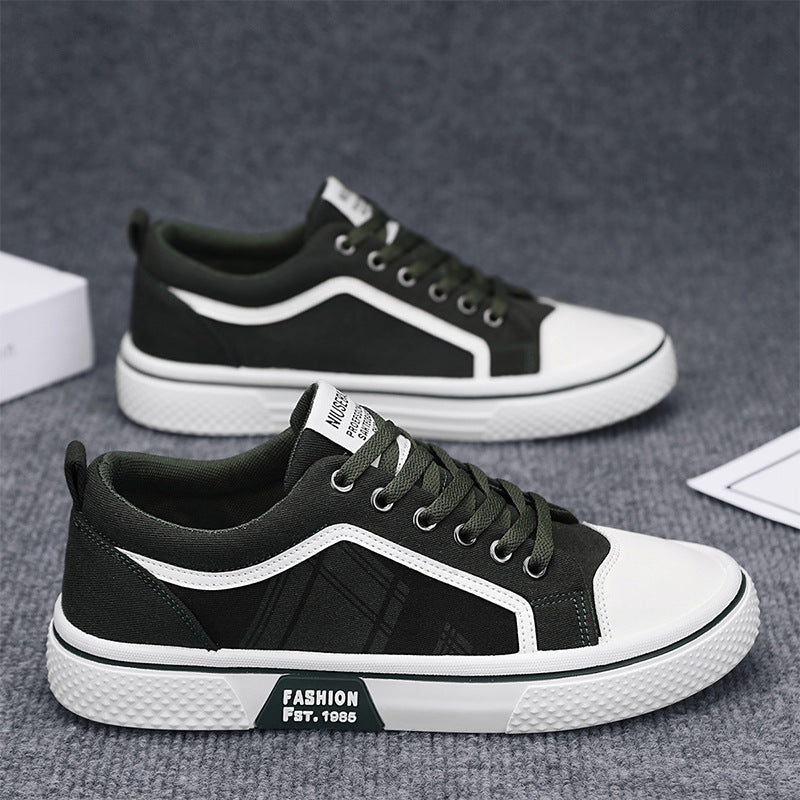 Women’s Stylish Low-Top Sneakers with Graphic Accents