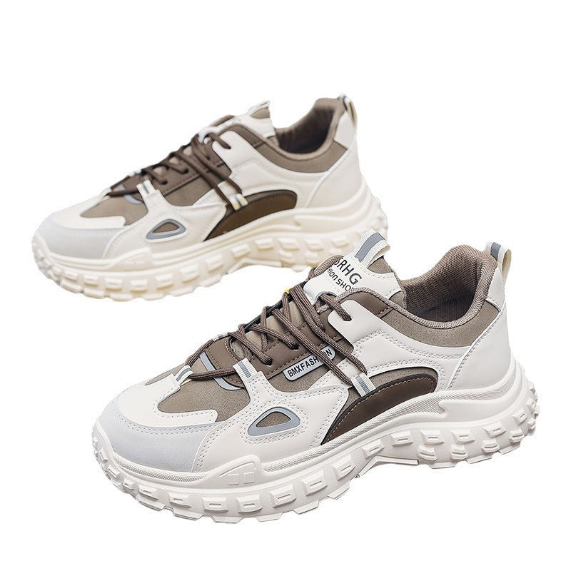 Women's sporty sneakers with comfortable cushioning elements and trendy design