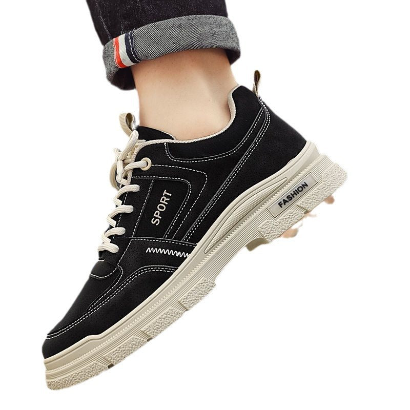 Sports shoes for women with cushioned insole and non-slip sole
