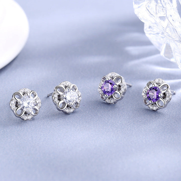 Women's stud earrings with delicate flower design and sparkling crystals Tom Cottons