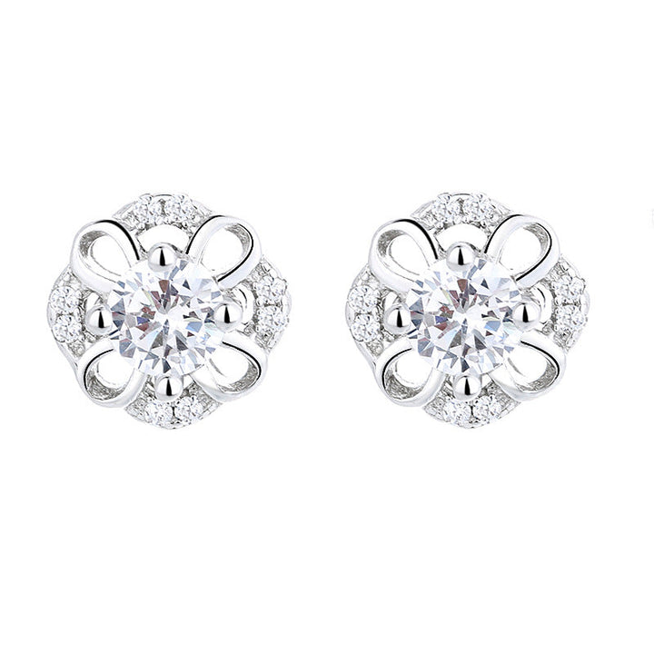 Women's stud earrings with delicate flower design and sparkling crystals Tom Cottons