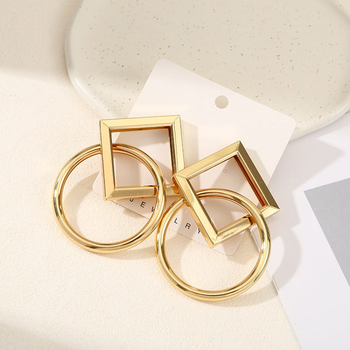 Women's Hanging Earrings with Square Design and Glossy Surface Tom Cottons