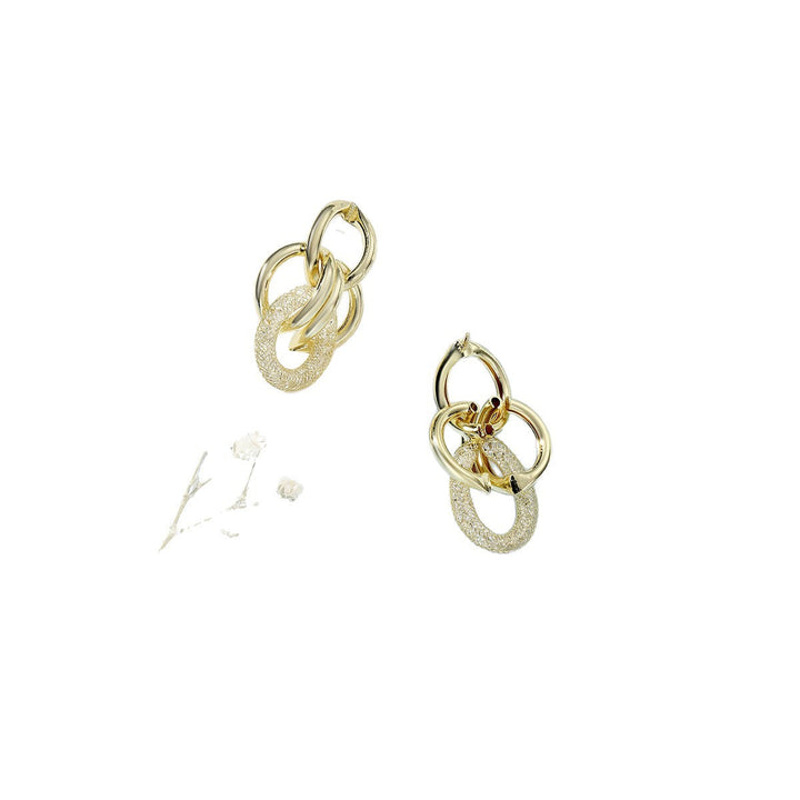 Women's Hanging Earrings with Luxurious, Sculptural Design Tom Cottons