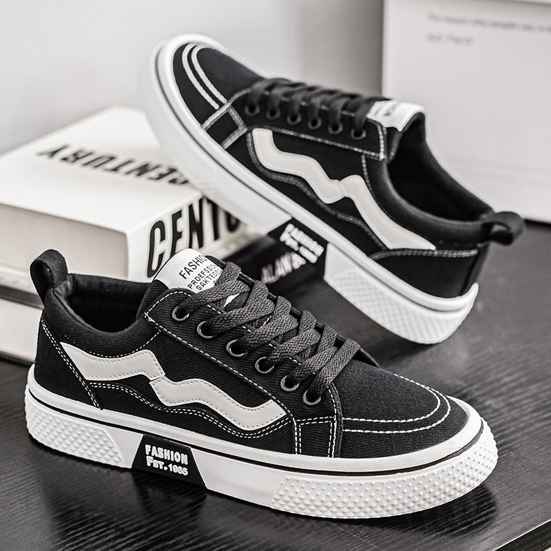 Women's casual and durable sneakers with stylish contrast elements