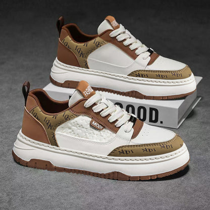 Women's sporty sneakers with non-slip sole and fashionable accents