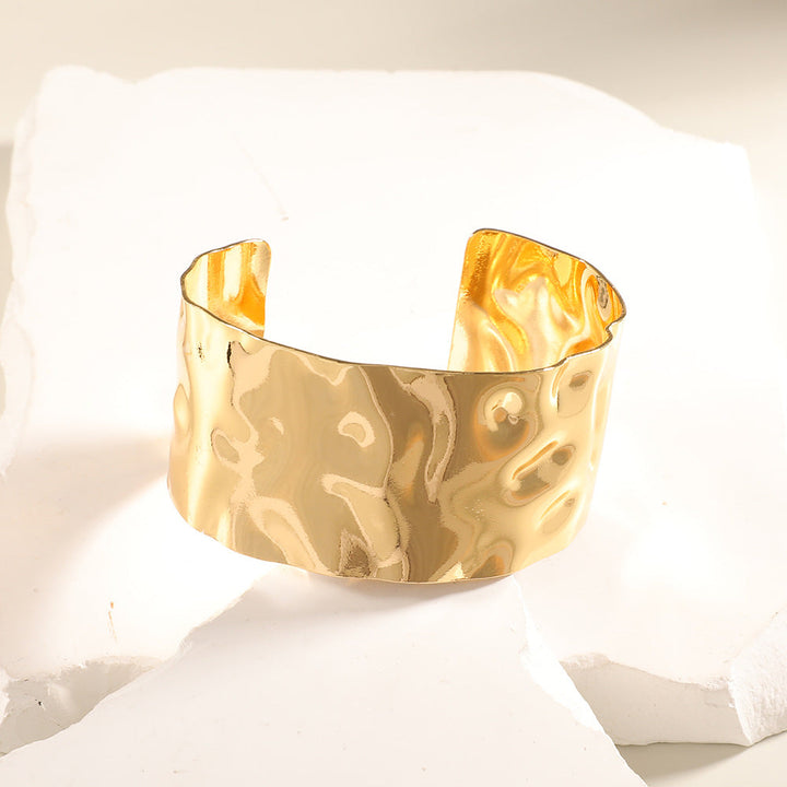 Women Open Bangle with Artistic Relief Design Tom Cottons