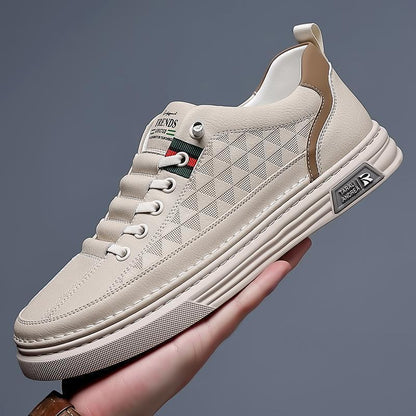 Ladies sporty sneakers