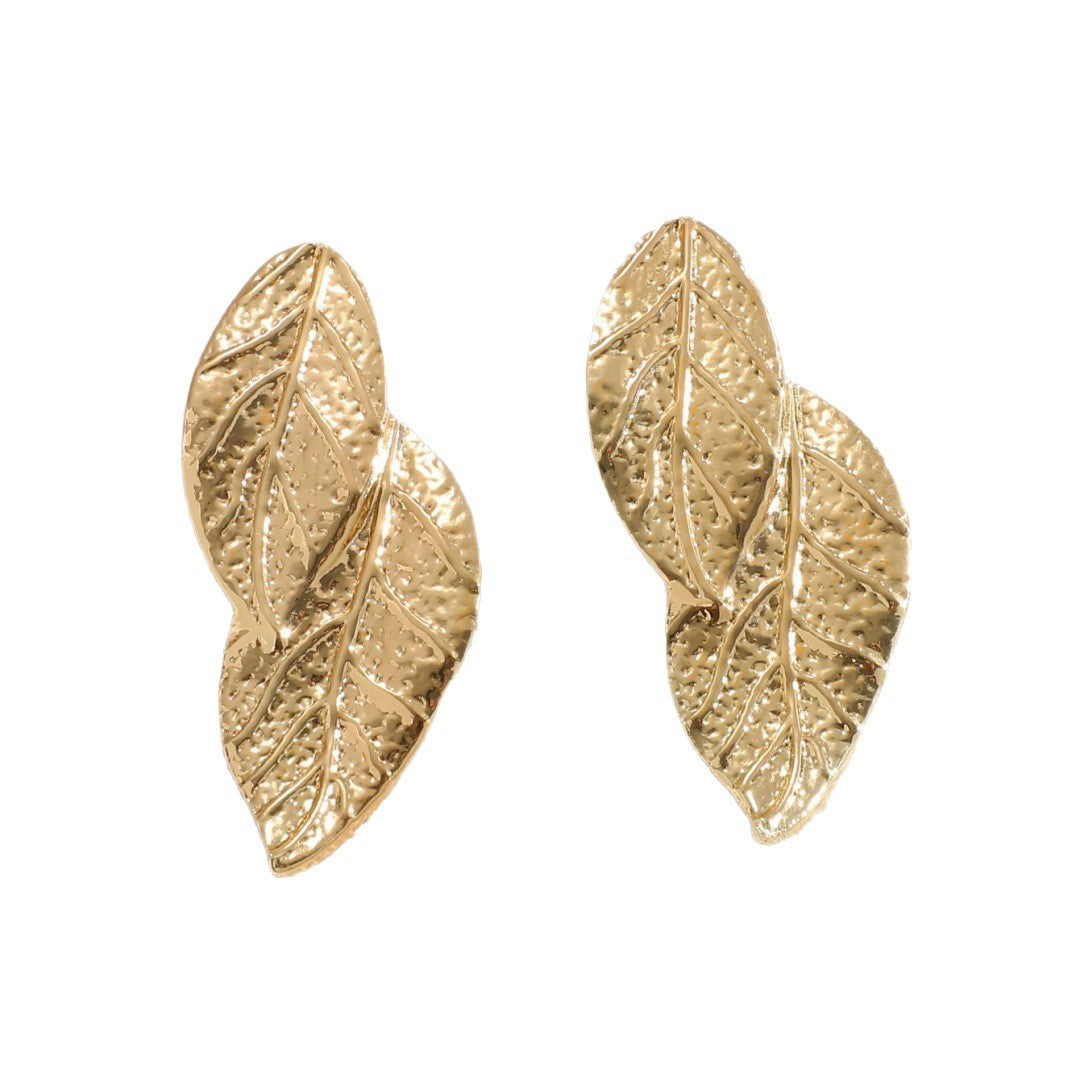 Ladies' bangle with artistic leaf design Tom Cottons