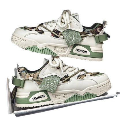 Women's sporty sneakers with innovative quick-lacing system
