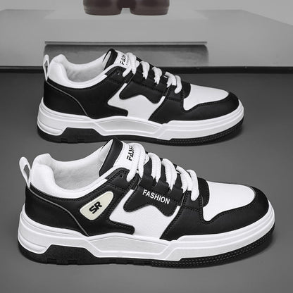 Women's sporty sneakers with comfortable cushioning and stylish accents