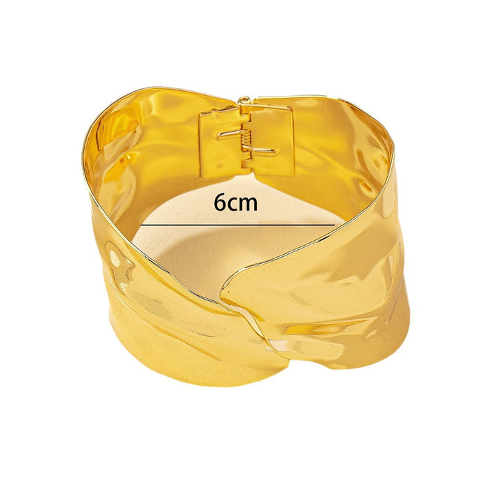 Women's Open Bangle in Stylish, Curved Design Tom Cottons