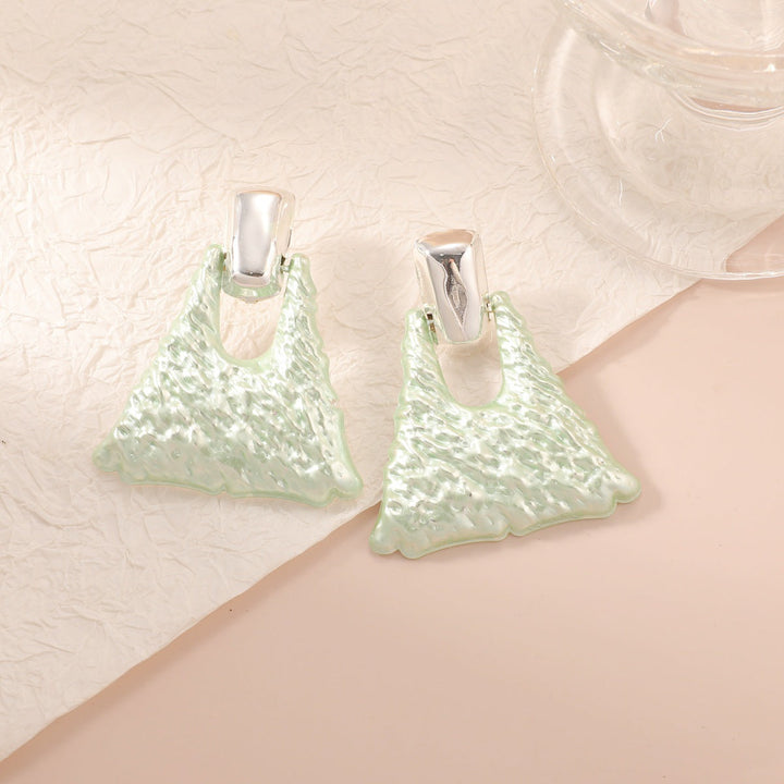 Women's earrings in artistic design Tom Cottons