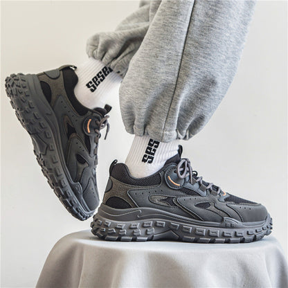 Women's sporty trail sneakers with flexible upper material and non-slip sole