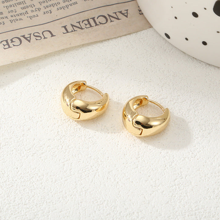 Women's Hoop Earrings with Elegant Curved Design Tom Cottons