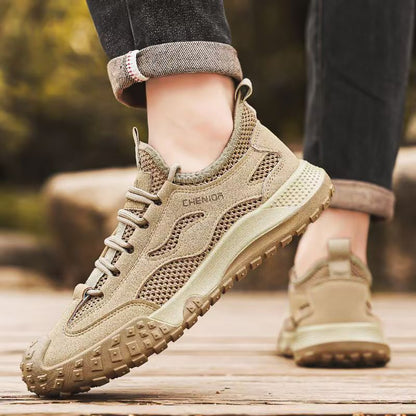 Women's sporty trail sneakers with non-slip sole and breathable mesh construction