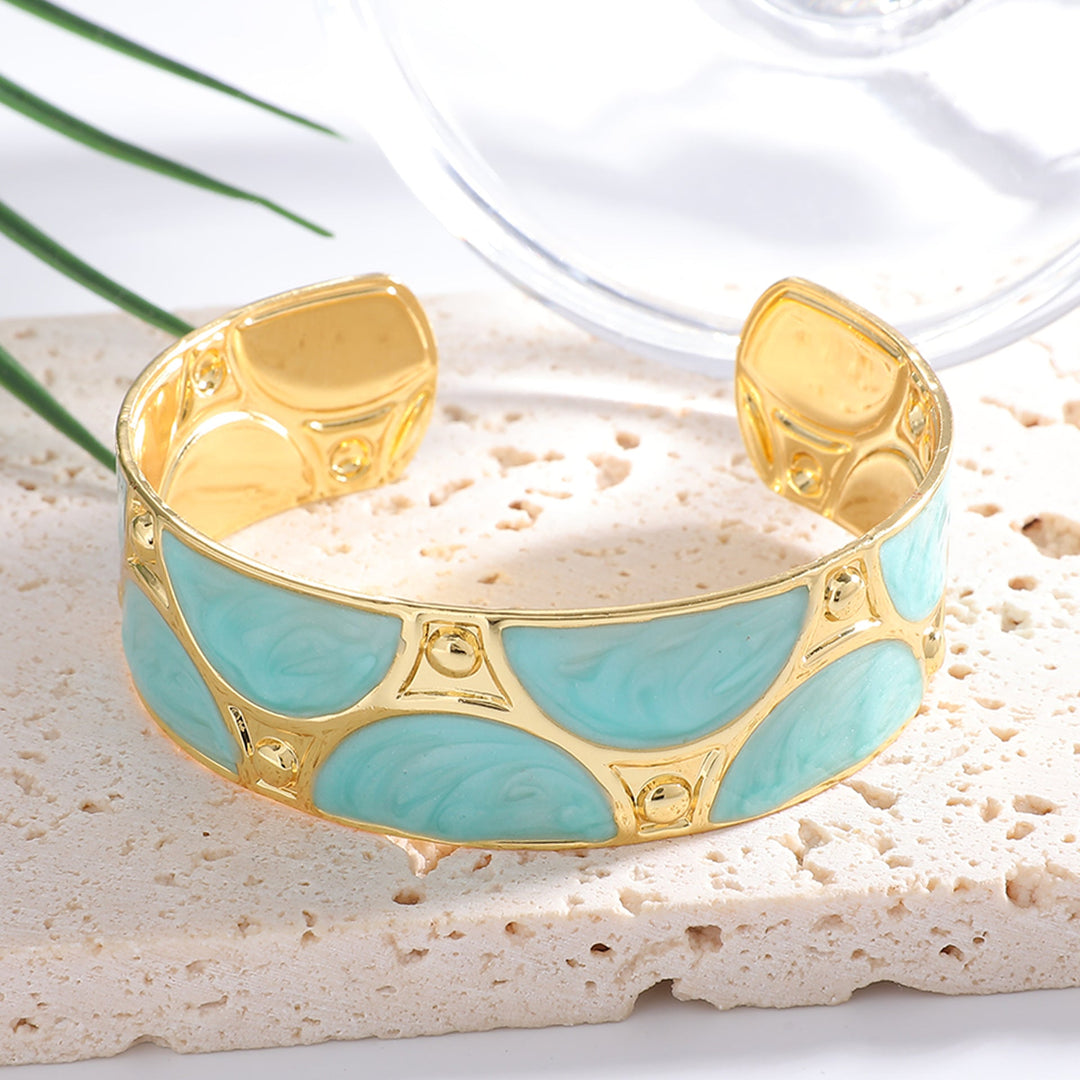 Women's cuff bracelet with artistic design Tom Cottons
