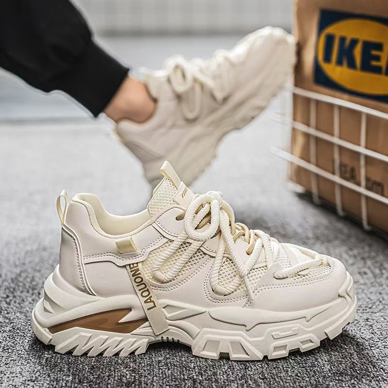 Women's sports shoes with innovative design and built-in support system