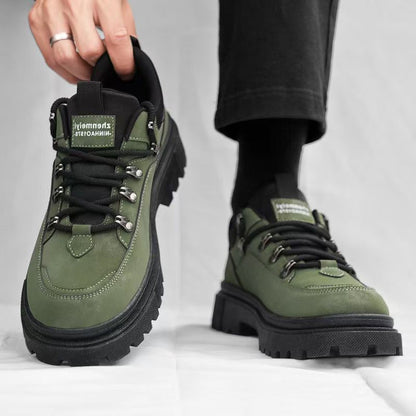 Women’s fashionable outdoor sneakers with a robust profile and breathable inserts