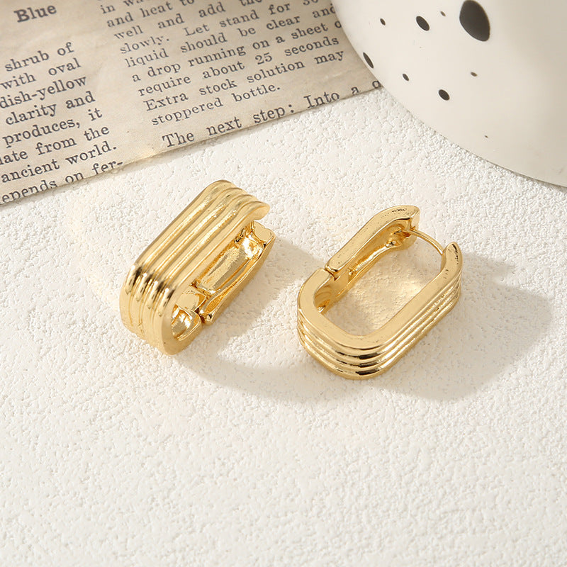 Women's Dangle Earrings in Elegant Pattern Mix Tom Cottons