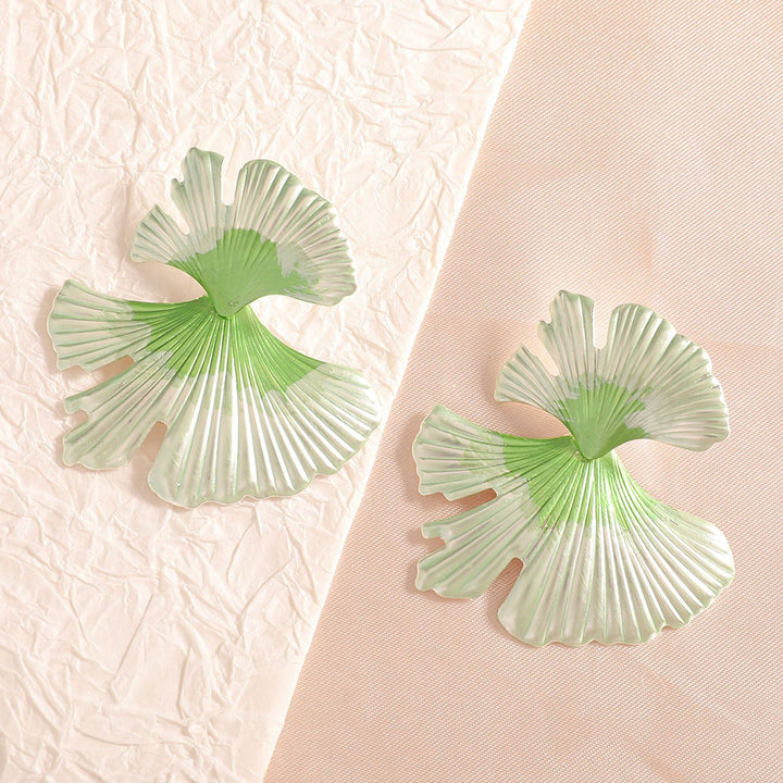Women's hair accessories with elegant leaf design Tom Cottons