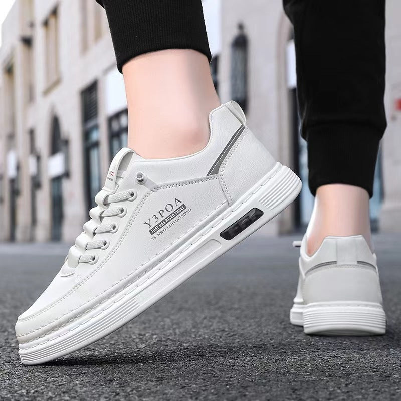 Women’s fashionable sneakers with innovative cushioning system and non-slip sole