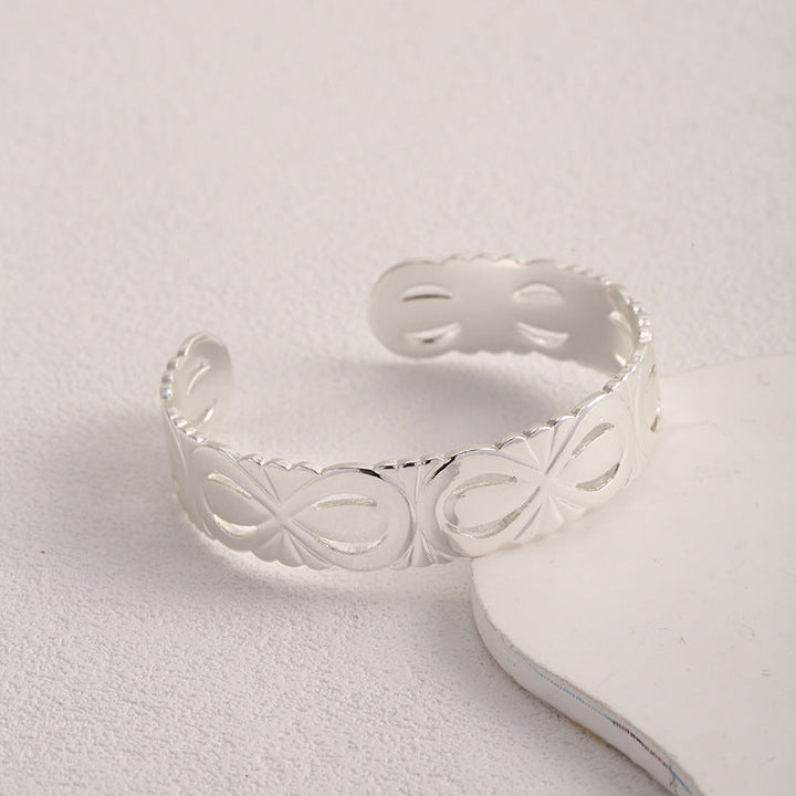 Ladies Open Bangle with Elegant Structure Design Tom Cottons