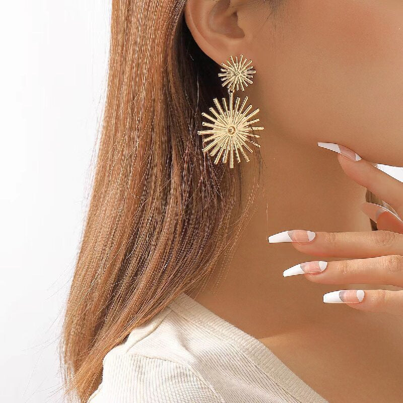 Women's Hanging Earrings in Modern Radiant Design Tom Cottons