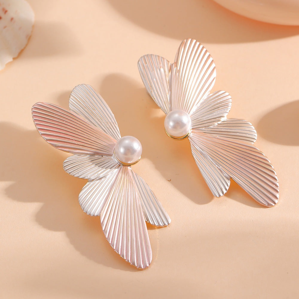 Women's hair clips in elegant butterfly design Tom Cottons