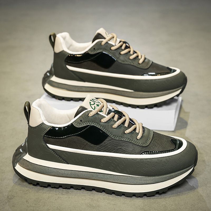 Sport shoes for women with cushioned profile sole and fashion accents