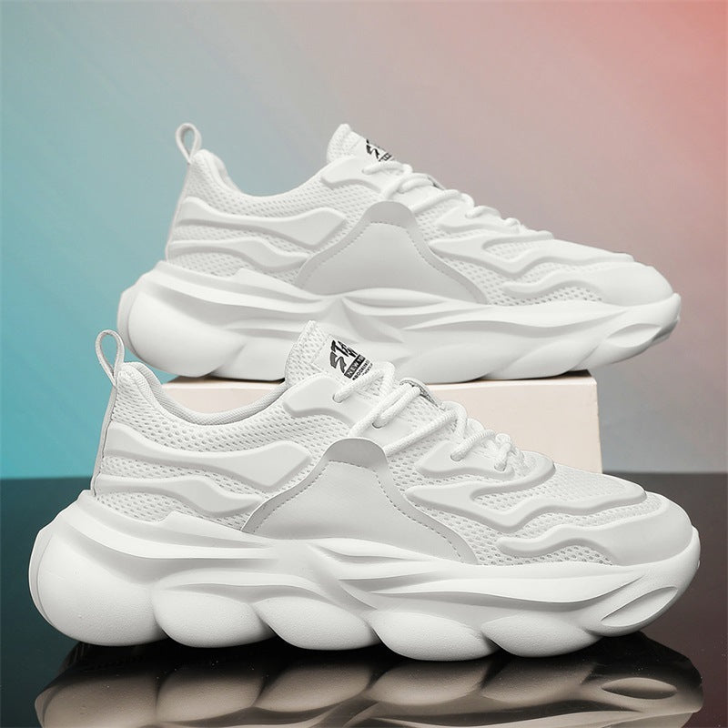 Women's sporty breathable sneakers with extra light sole