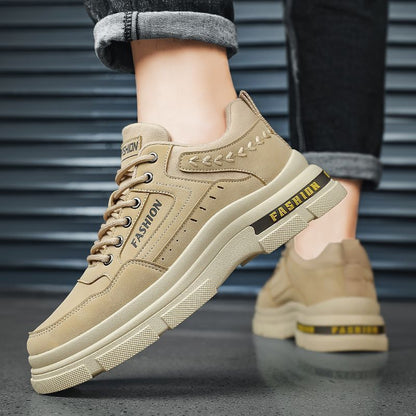 Fashion sneakers for women with reinforced sole and breathable inserts