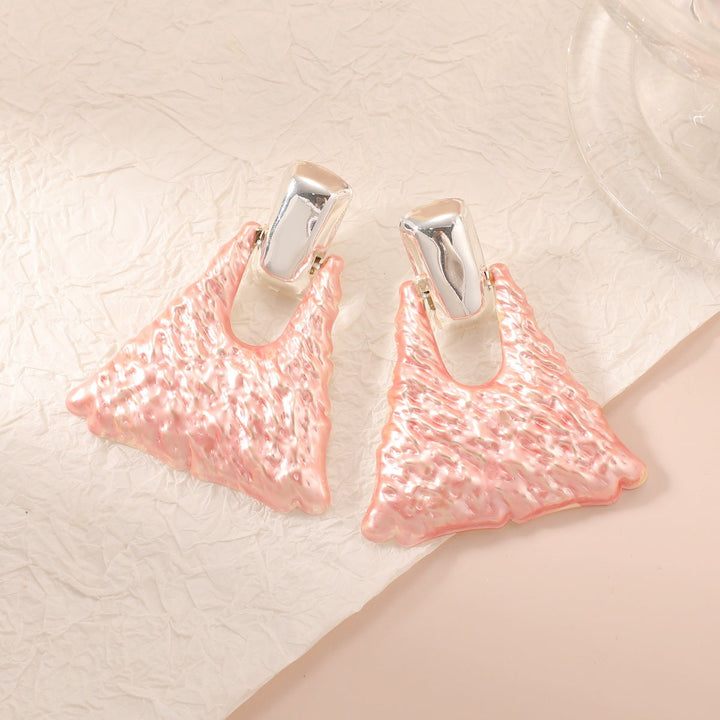 Women's earrings in artistic design Tom Cottons