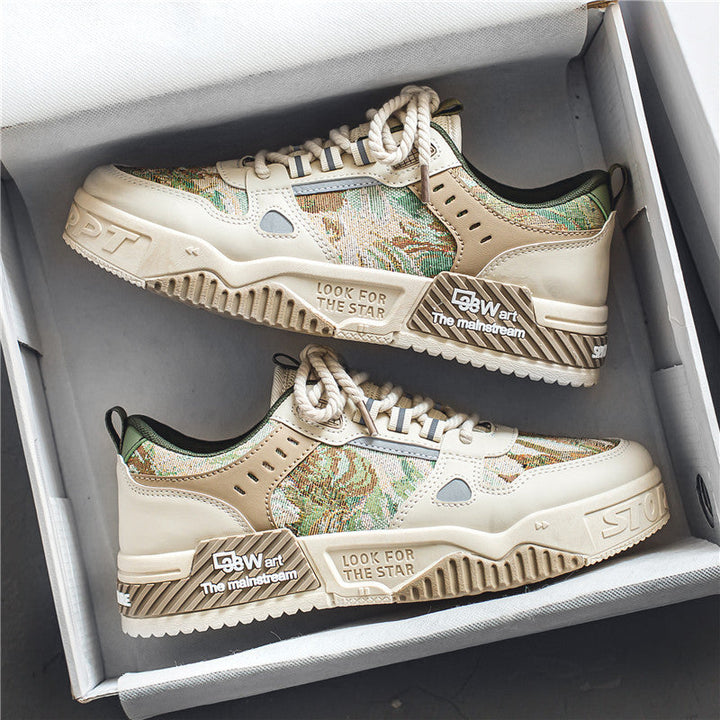 Women's sports shoes with innovative camouflage pattern