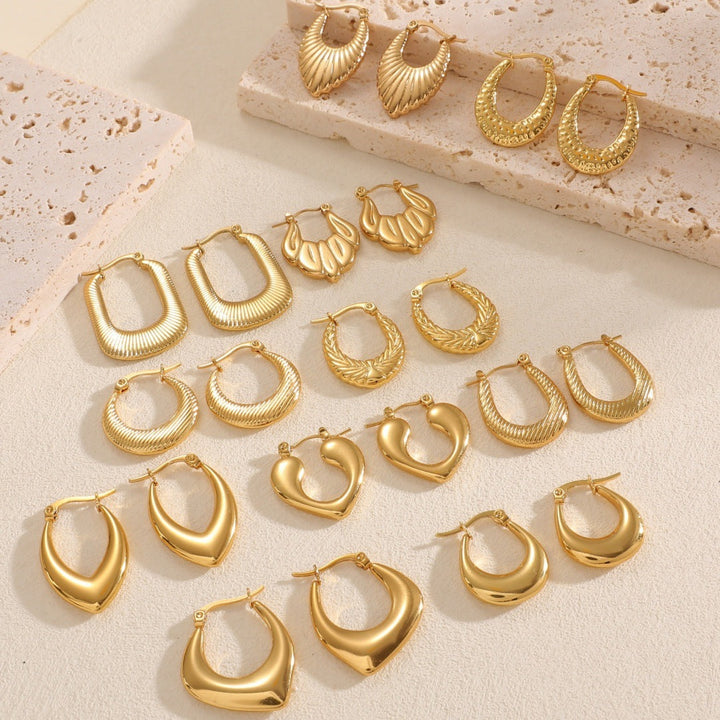 Women's Hanging Earrings with Integrated, Textured Design Tom Cottons