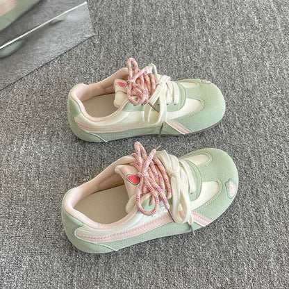 Women's sporty sneakers with innovative lacing and colorful design