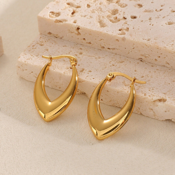 Women's Hanging Earrings with Integrated, Textured Design Tom Cottons