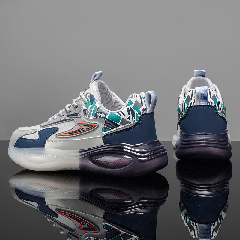 Women's sporty sneakers with cushioning sole and fashionable accents