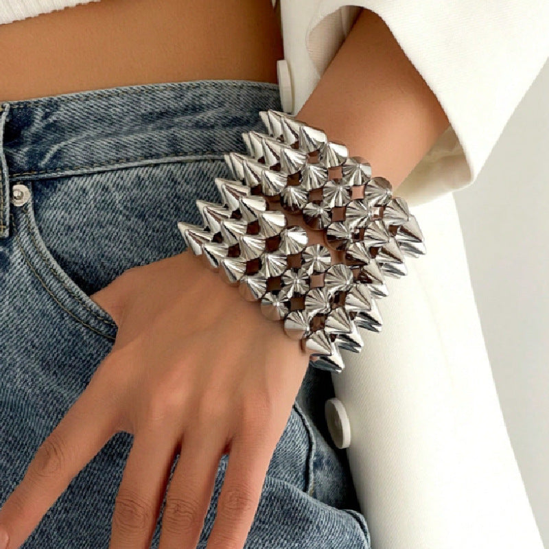 Women's bracelet with spikes Tom Cottons