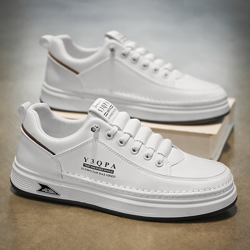 Women's sporty sneakers with ergonomic design and cushioning sole