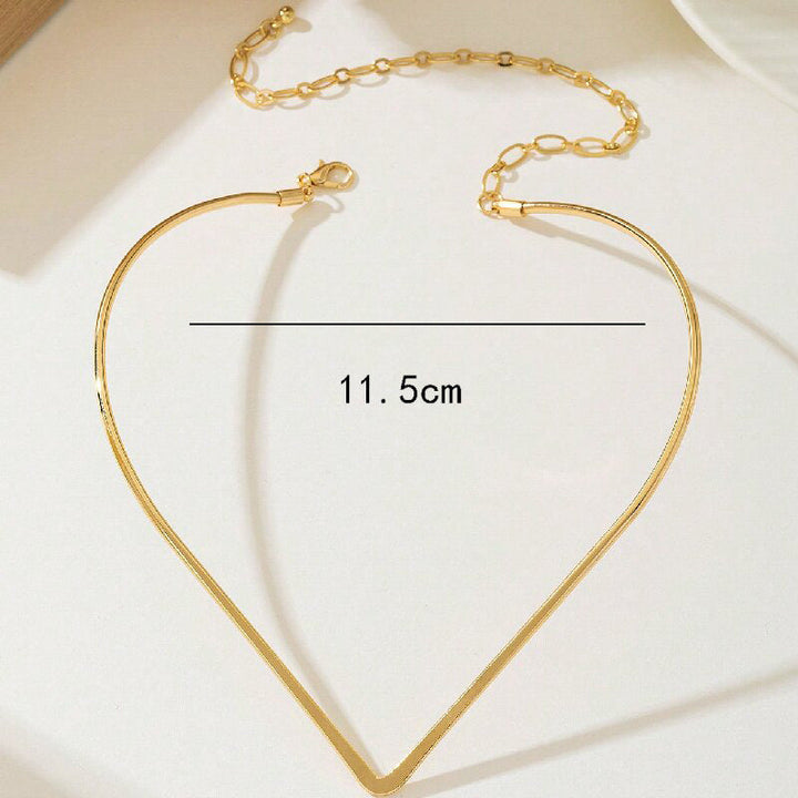 Women Choker Necklace with Modern V Design Tom Cottons