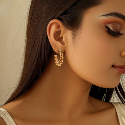 Women Hanging Earrings with Elegant Wave Design Tom Cottons