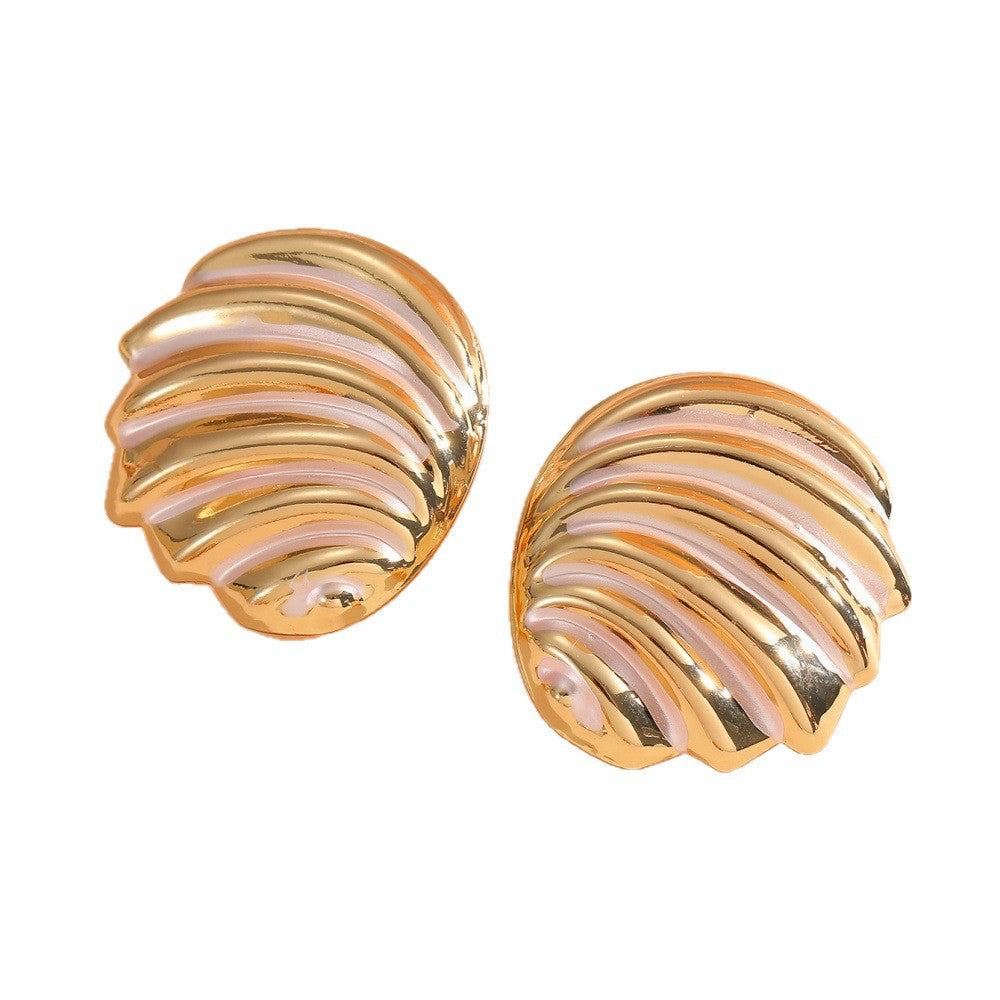 Women's ear clips in maritime shell design Tom Cottons