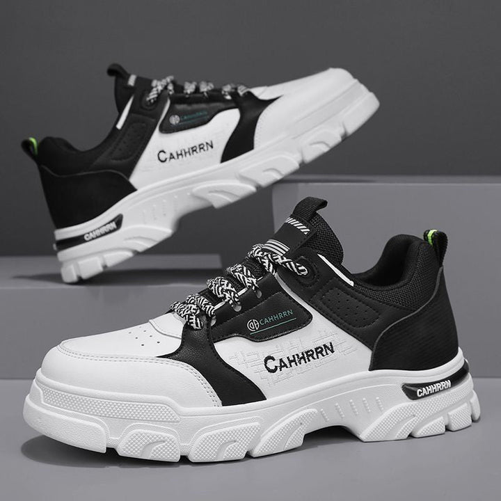 Comfortable sports shoes for women