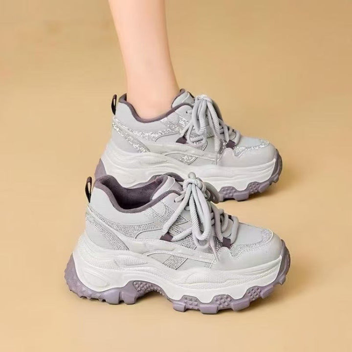 Women's sporty sneakers with eye-catching cushioning and glittering accents