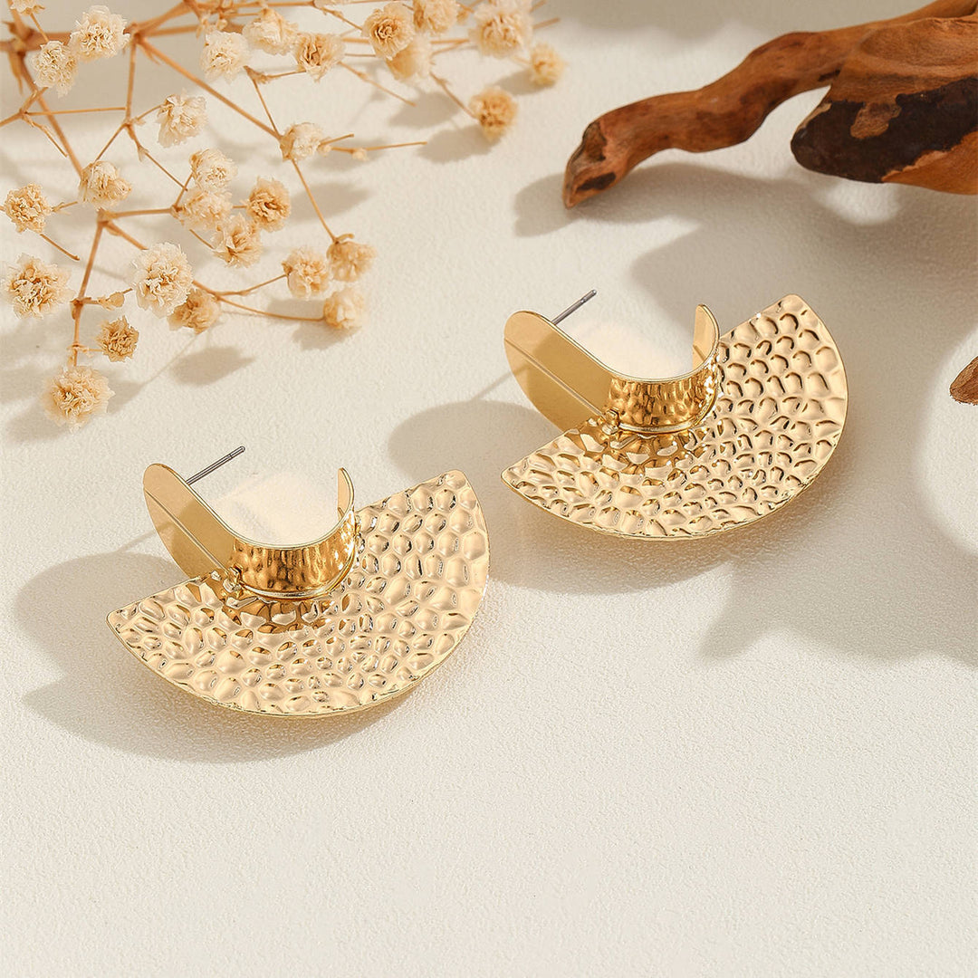 Women's Hanging Earrings with Artistic, Textured Design Tom Cottons