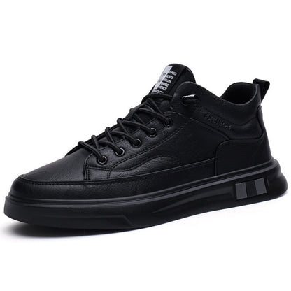 Women's sporty leather sneakers with breathable sole