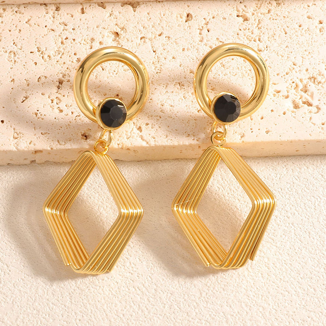 Women's Design Earrings with Geometric Wire Motif Tom Cottons