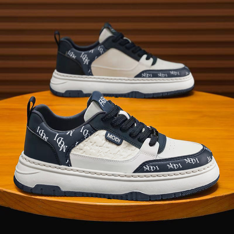 Women's sporty sneakers with non-slip sole and fashionable accents