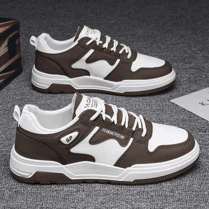 Women's sporty sneakers with cushioned footbed and breathable surface structure